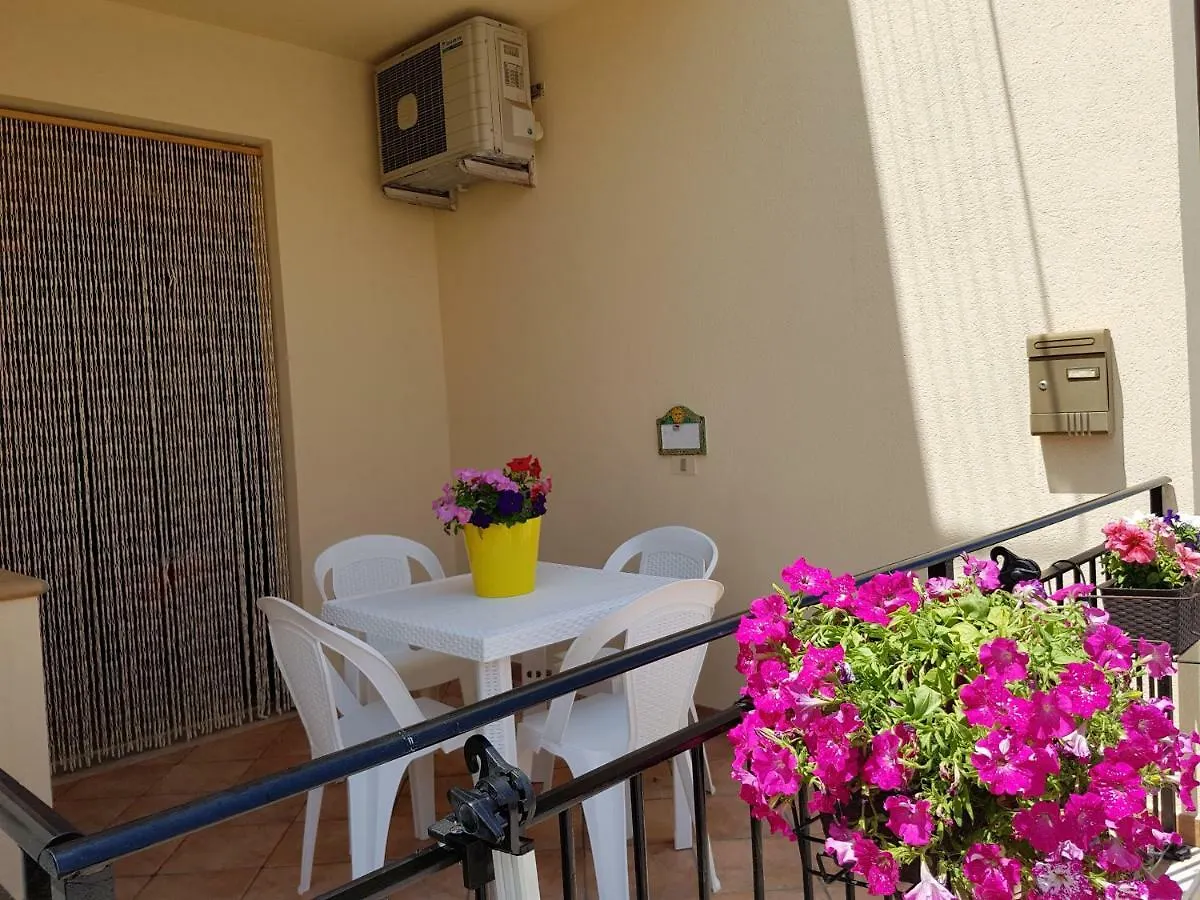 شقة Appartamento Mazzini 8 سان فيتو لو كابو